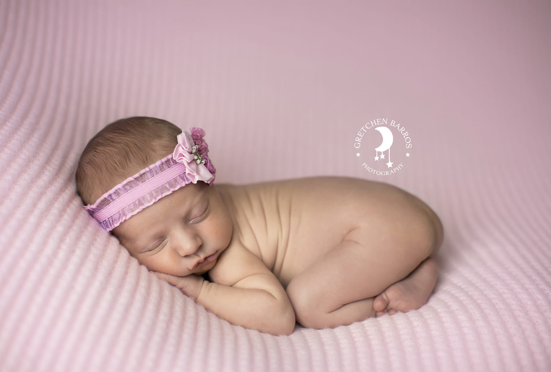 Temecula Newborn Photographer Gretchen Barros Photography baby in pink