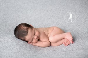 Murrieta Newborn Photographer Gretchen Barros Photography snuggle