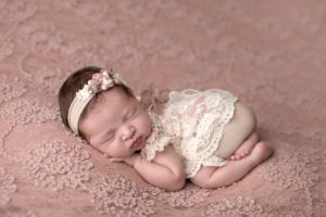 Vancouver_WA_Newborn_Photographer_Newborn_On_Cream_Lace