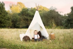 Vancouver_WA_Newborn_Photographer_Gretchen_Barros_Photography_One_Year_Teepee