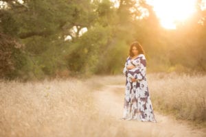 Portland_Maternity_Photographer_Gretchen_Barros_Photography_Maternity_Sunset_Floral_Dress